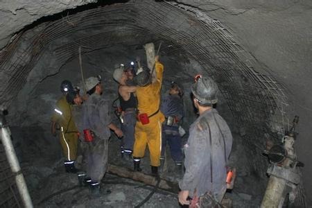 兴安工程爆破中的危险因素分析以及应对工程爆破危险的措施